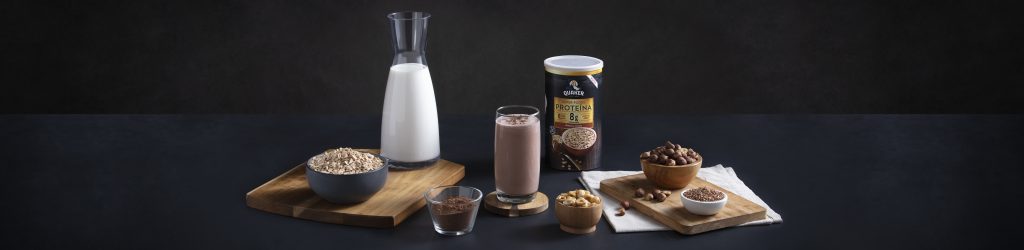 LICUADO DE COCOA Y AVELLANA CON AVENA QUAKER ® SUPER FOODS PROTEÍNA