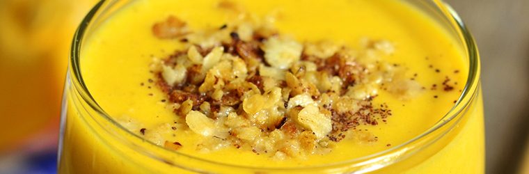 Licuado de mango y maracuyá con Avena Quaker®