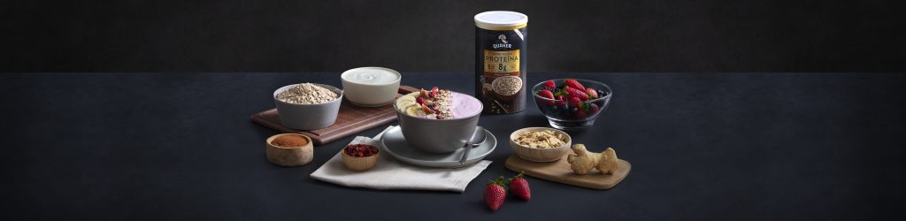 BOWL DE BERRIES CON AVENA QUAKER ® SUPER FOODS PROTEÍNA