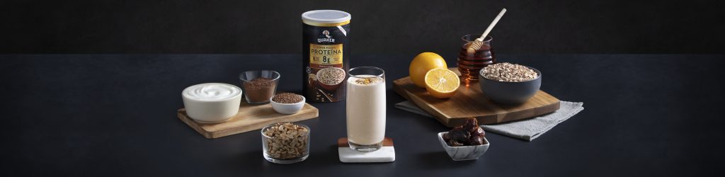 LICUADO DE DÁTIL Y CACAHUATE CON AVENA QUAKER ® SUPER FOODS PROTEÍNA