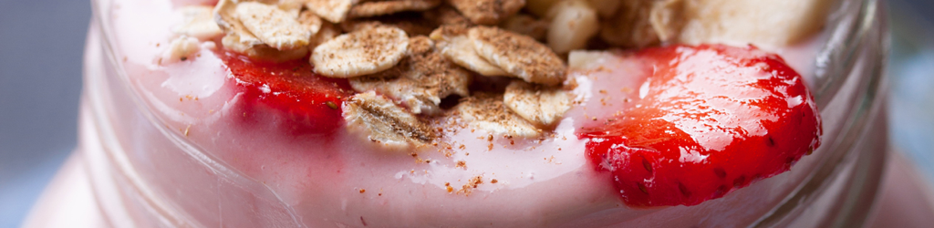 Licuado de fresa y zarzamora con Avena Quaker®