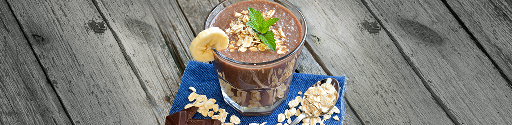 Licuado de café y plátano con Avena Quaker®